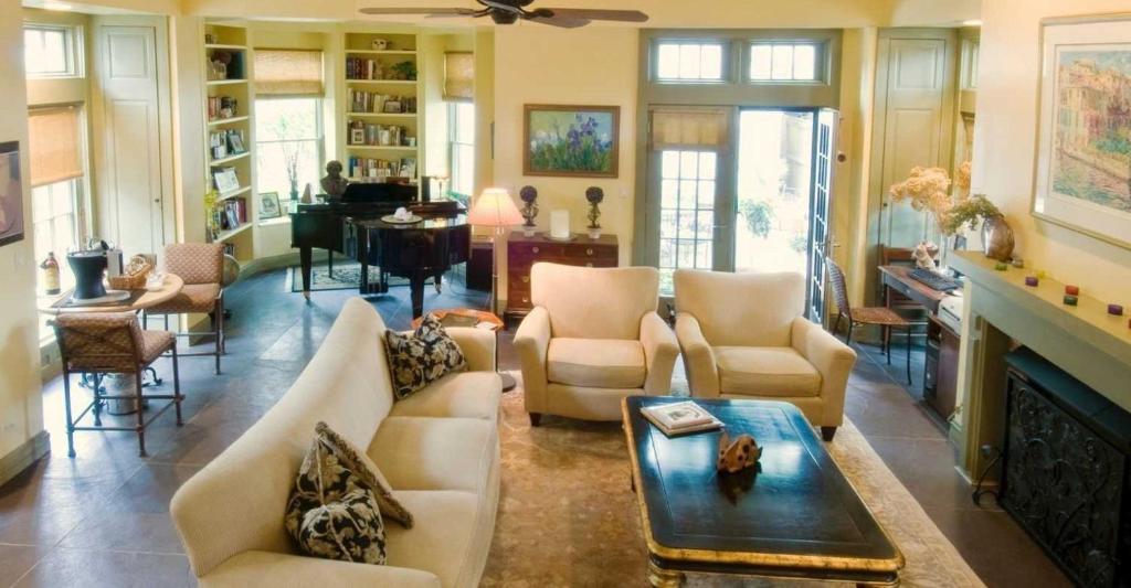 Harvey House Bed & Breakfast Оук Парк Екстериор снимка