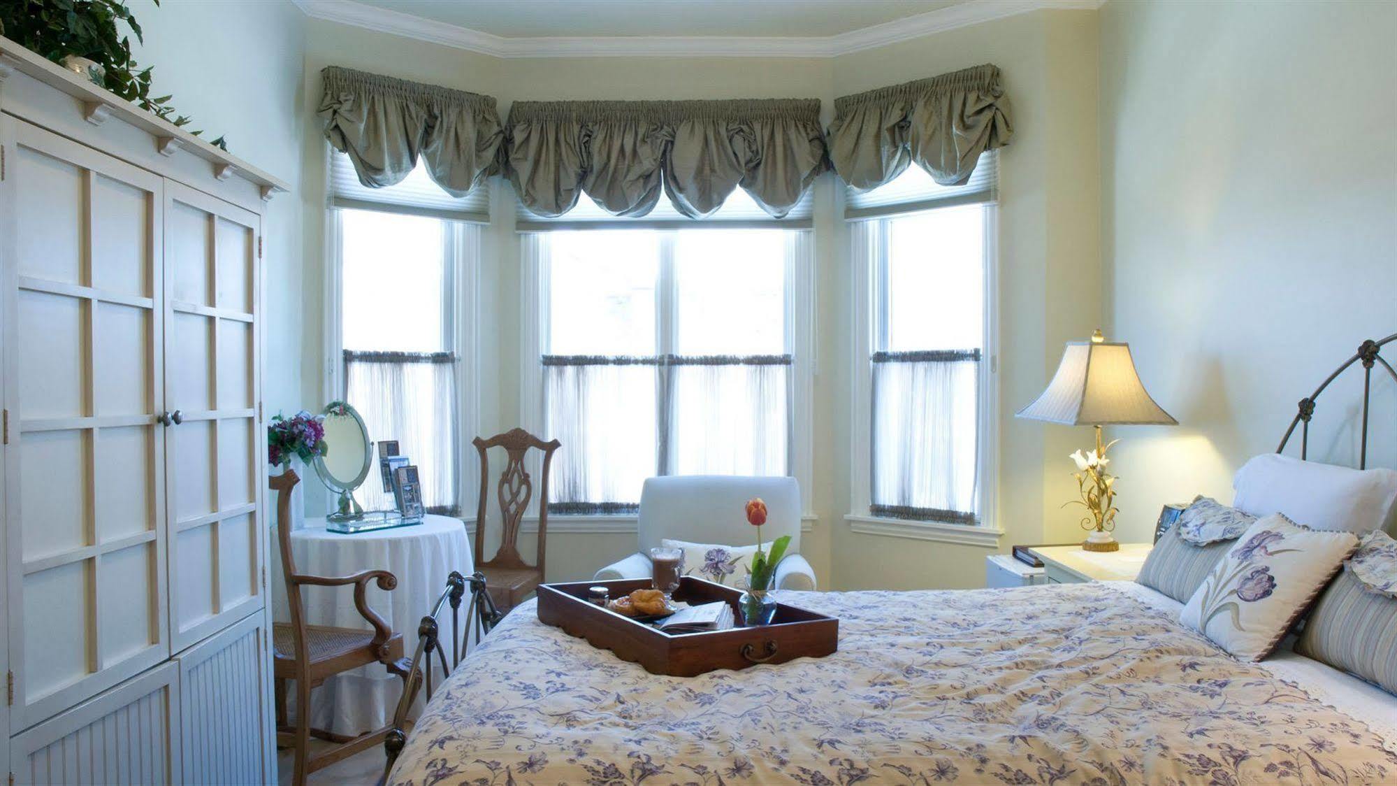 Harvey House Bed & Breakfast Оук Парк Екстериор снимка